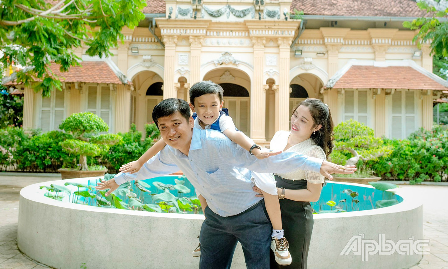 Gia đình - hai tiếng thiêng liêng đã khắc sâu trong tâm thức mỗi người Việt Nam.                          Ảnh: N.N    