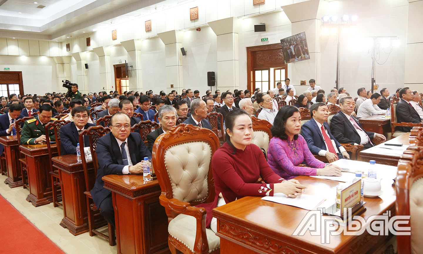Quang cảnh hội nghị
