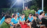 Phụ nữ xã Tân Thuận Bình hưởng ứng phong trào 