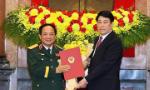 Chủ tịch nước trao Quyết định thăng quân hàm; cấp bậc hàm Đại tướng, Thượng tướng đối với sĩ quan Quân đội và Công an