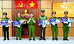 Bộ Công an thưởng đột xuất trong chuyên án 20 kg ma túy dạng cỏ tại Đồng Tháp