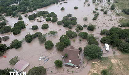 Mỹ: Hơn 100 người thiệt mạng do lũ lụt nghiêm trọng tại bang Texas