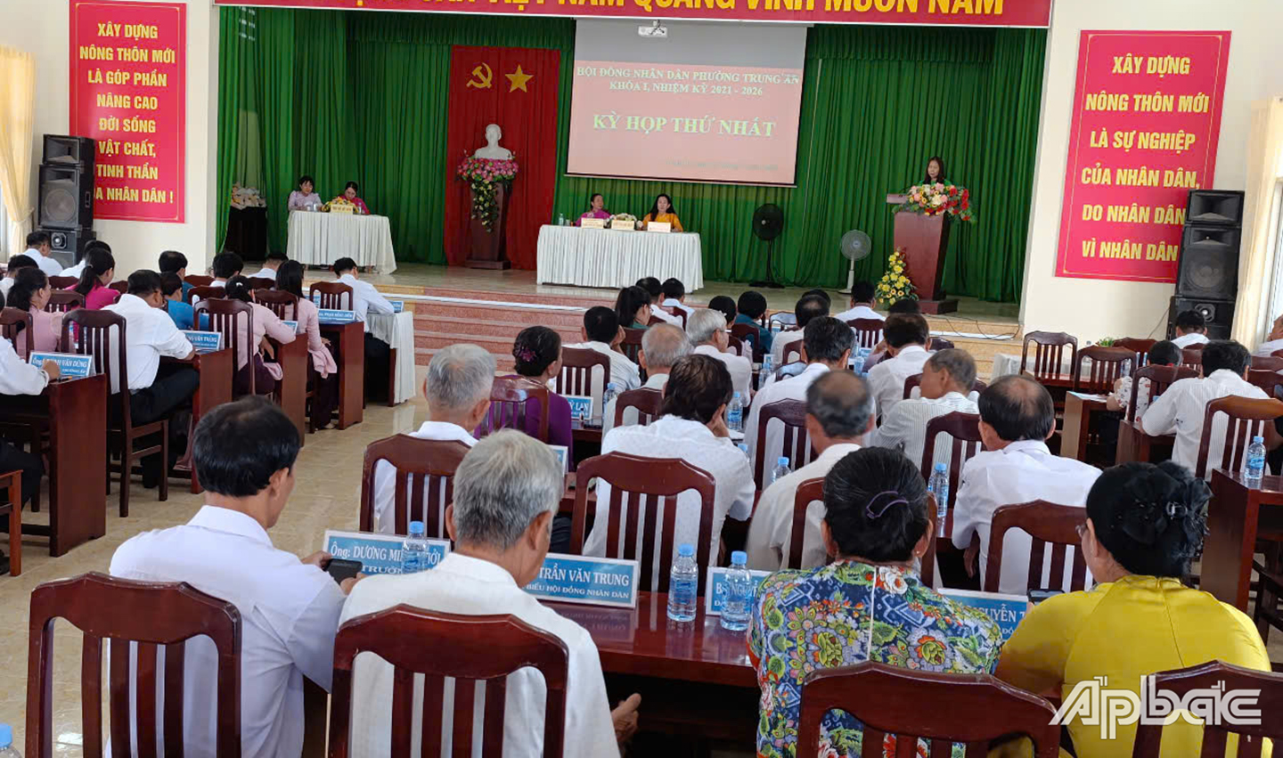 Hội nghị lần thứ nhất HĐND phường Trung An