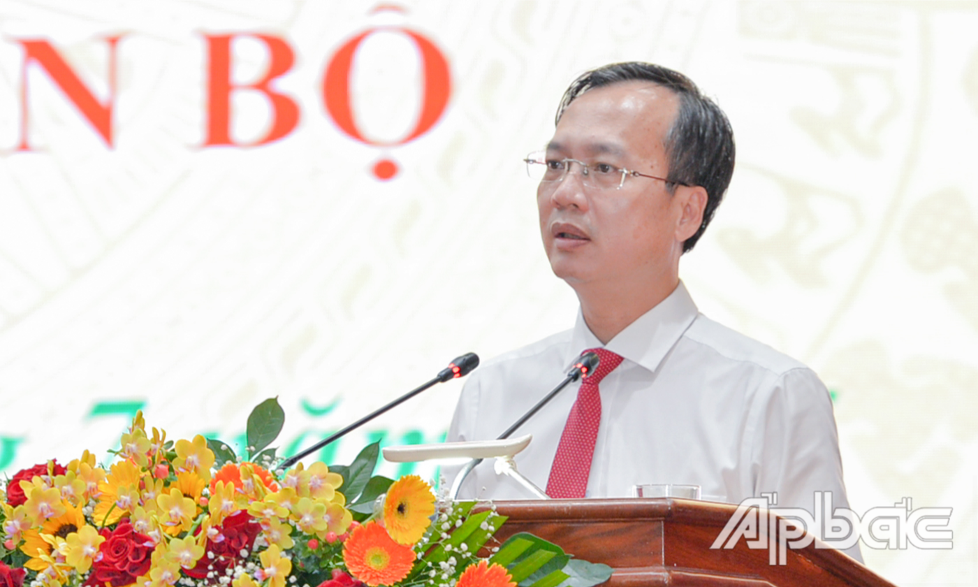 Đồng chí Trần Trí Quang phát biểu tại hội nghị.