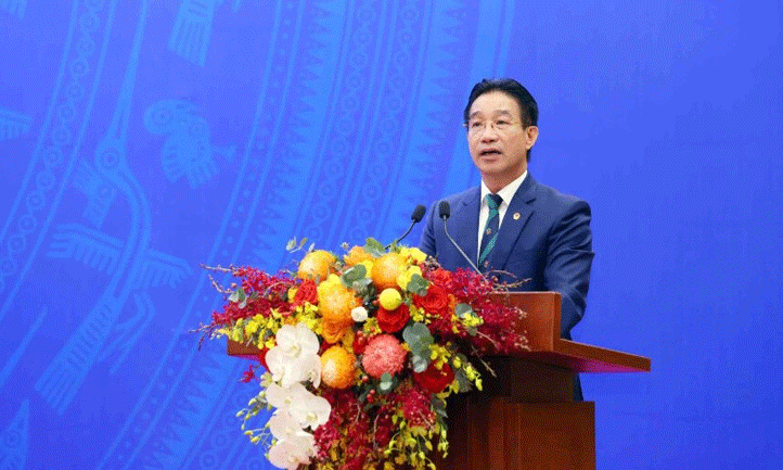 Phó Chủ nhiệm Văn phòng Chủ tịch nước Phạm Thanh Hà đọc Quyết định đặc xá của Chủ tịch nước. 