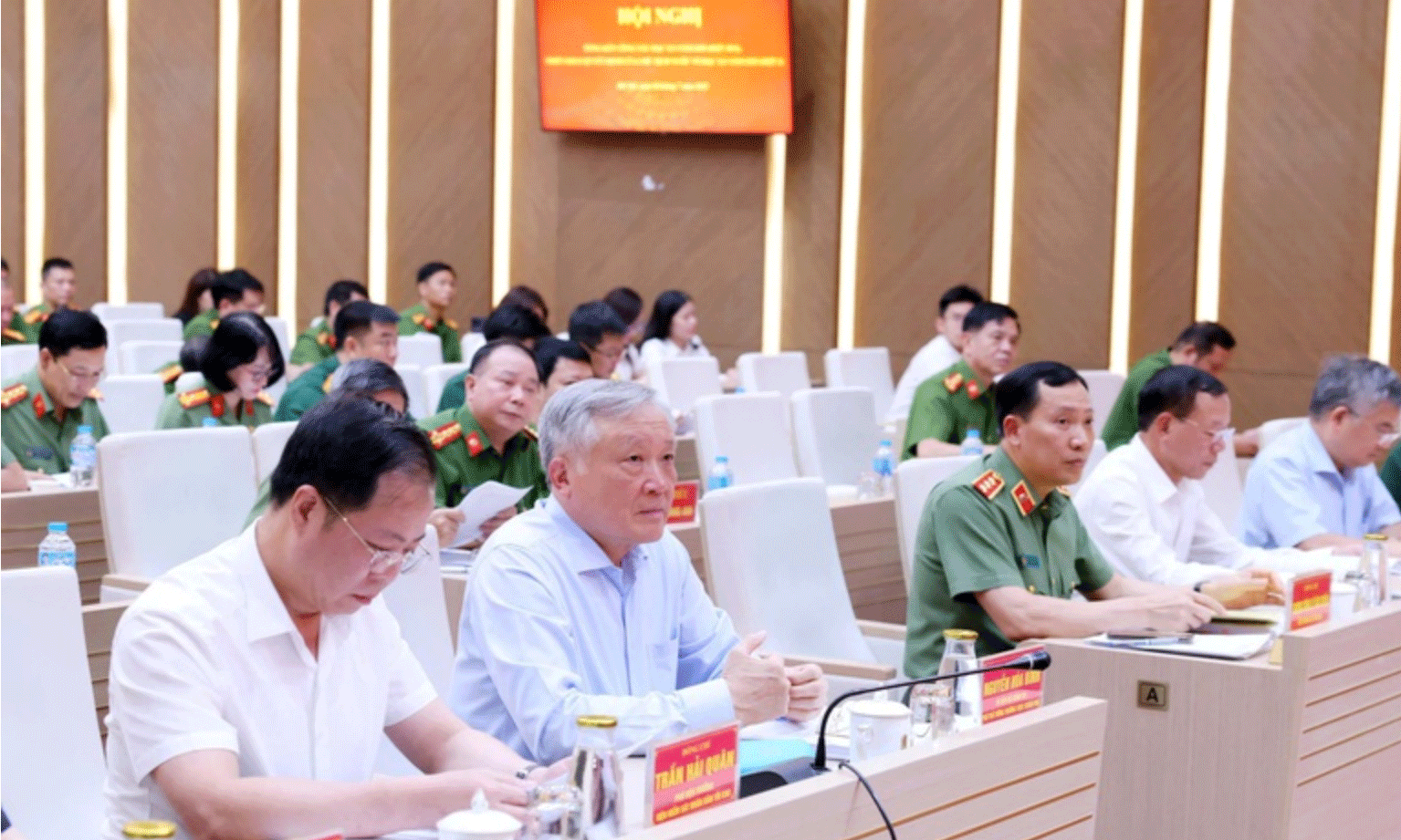 Phó Thủ tướng Thường trực Chính phủ Nguyễn Hòa Bình, Chủ tịch Hội đồng tư vấn đặc xá dự và chỉ đạo Hội nghị về công tác đặc xá - Ảnh: VGP/Nguyễn Hoàng