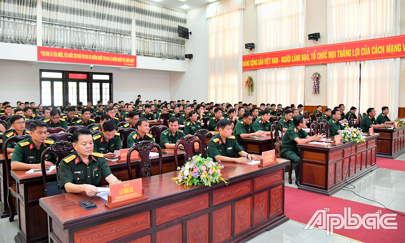 Quang cảnh Lễ phát động đợt thi đua cao điểm.
