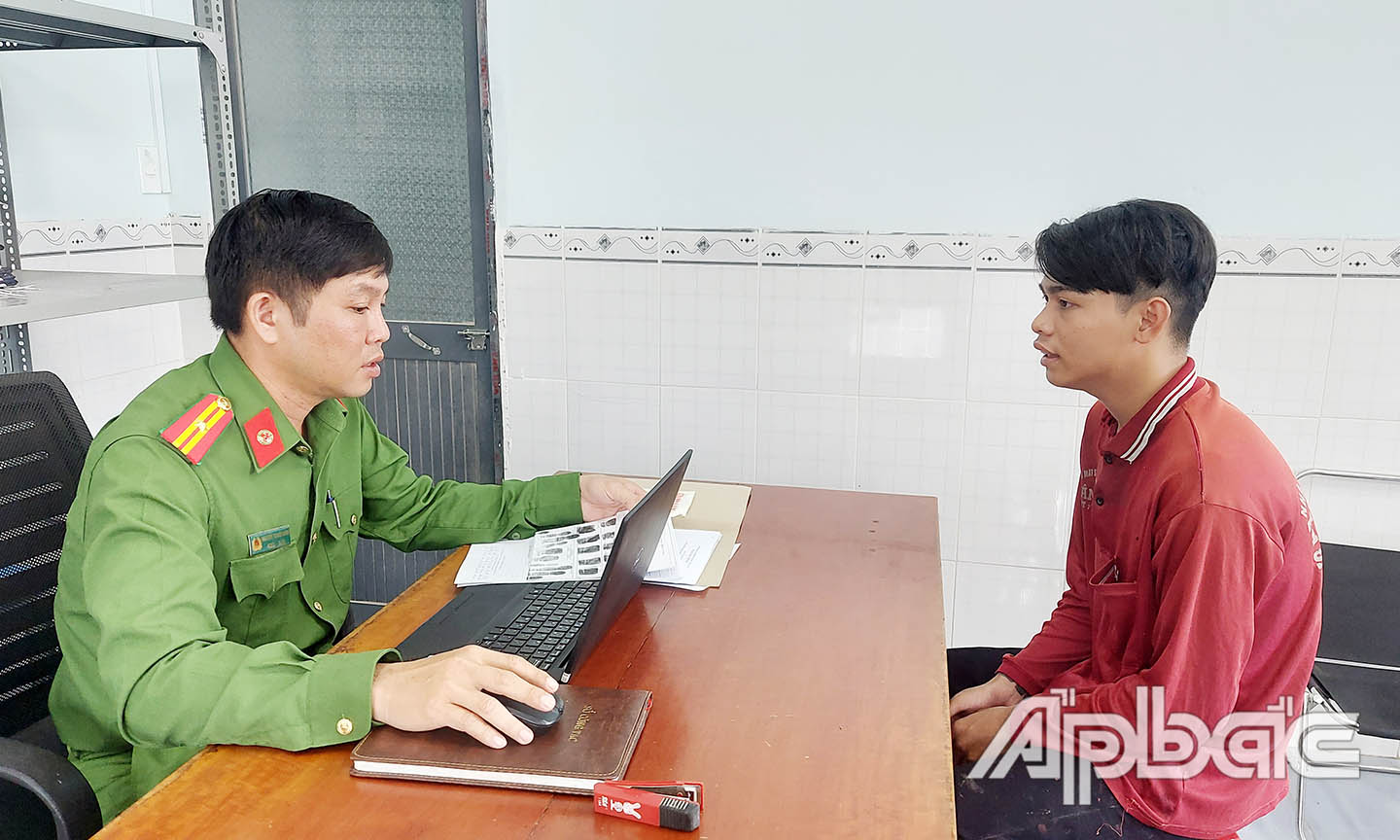 Đối tượng tại cơ quan chức năng.