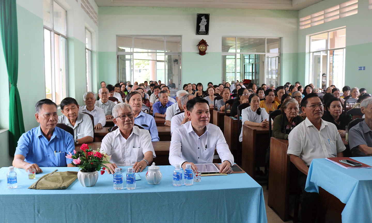 Hội viên tham gia buổi sinh hoạt 
