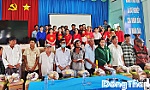 Xã Phú Thành: Tặng 150 phần quà cho gia đình có hoàn cảnh khó khăn