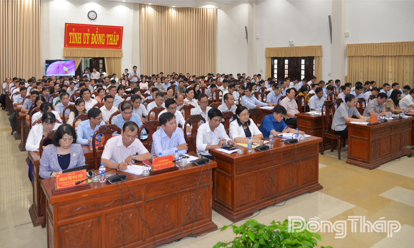 Quang cảnh buổi gặp gỡ.