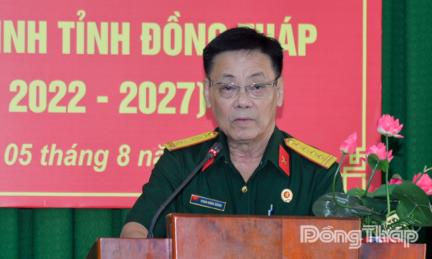 Đồng chí Phan Hùng Mãnh phát biểu tại hội nghị.