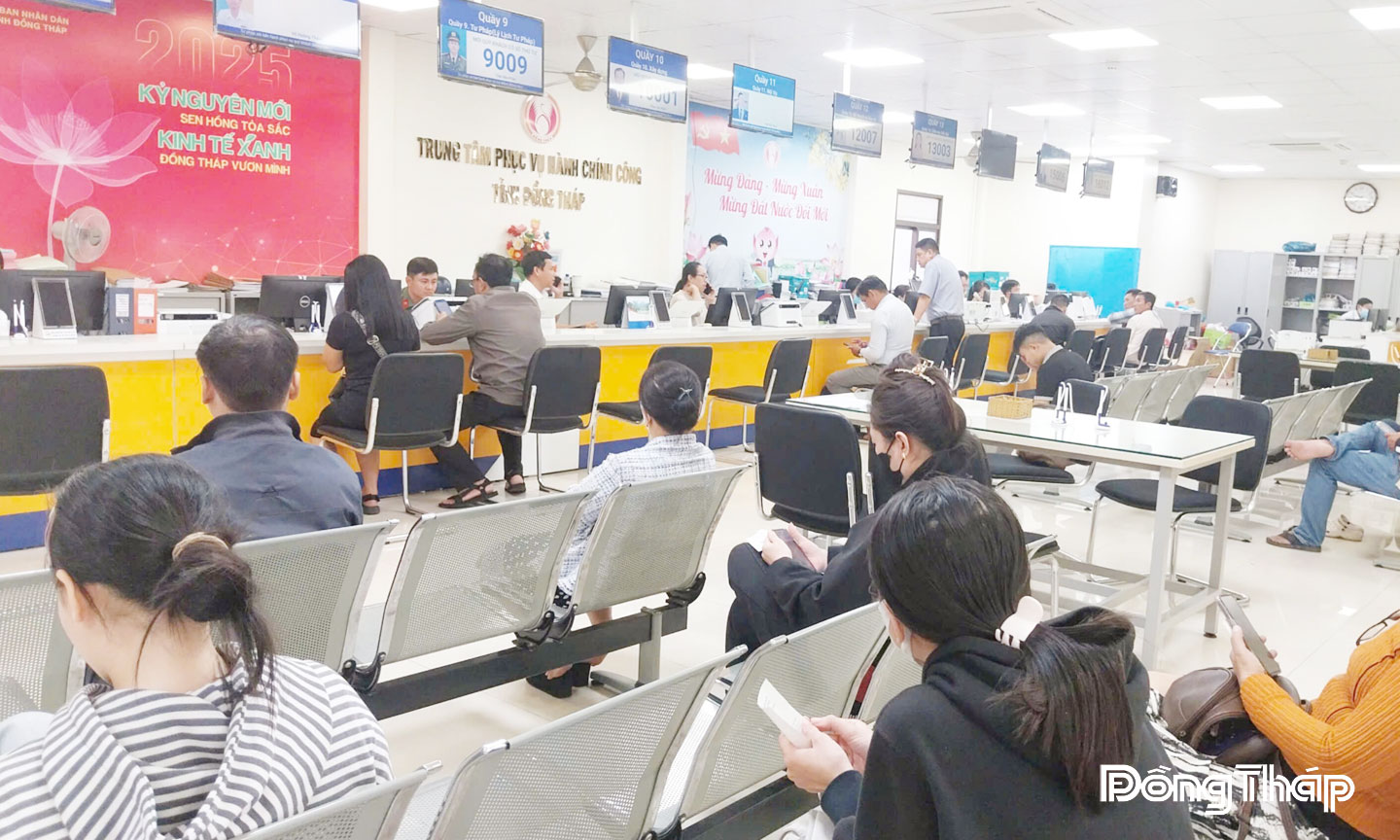 Chính quyền địa phương 2 cấp ở tỉnh Đồng Tháp tiếp tục hướng đến phục vụ tốt hơn nhu cầu của người dân và doanh nghiệp.