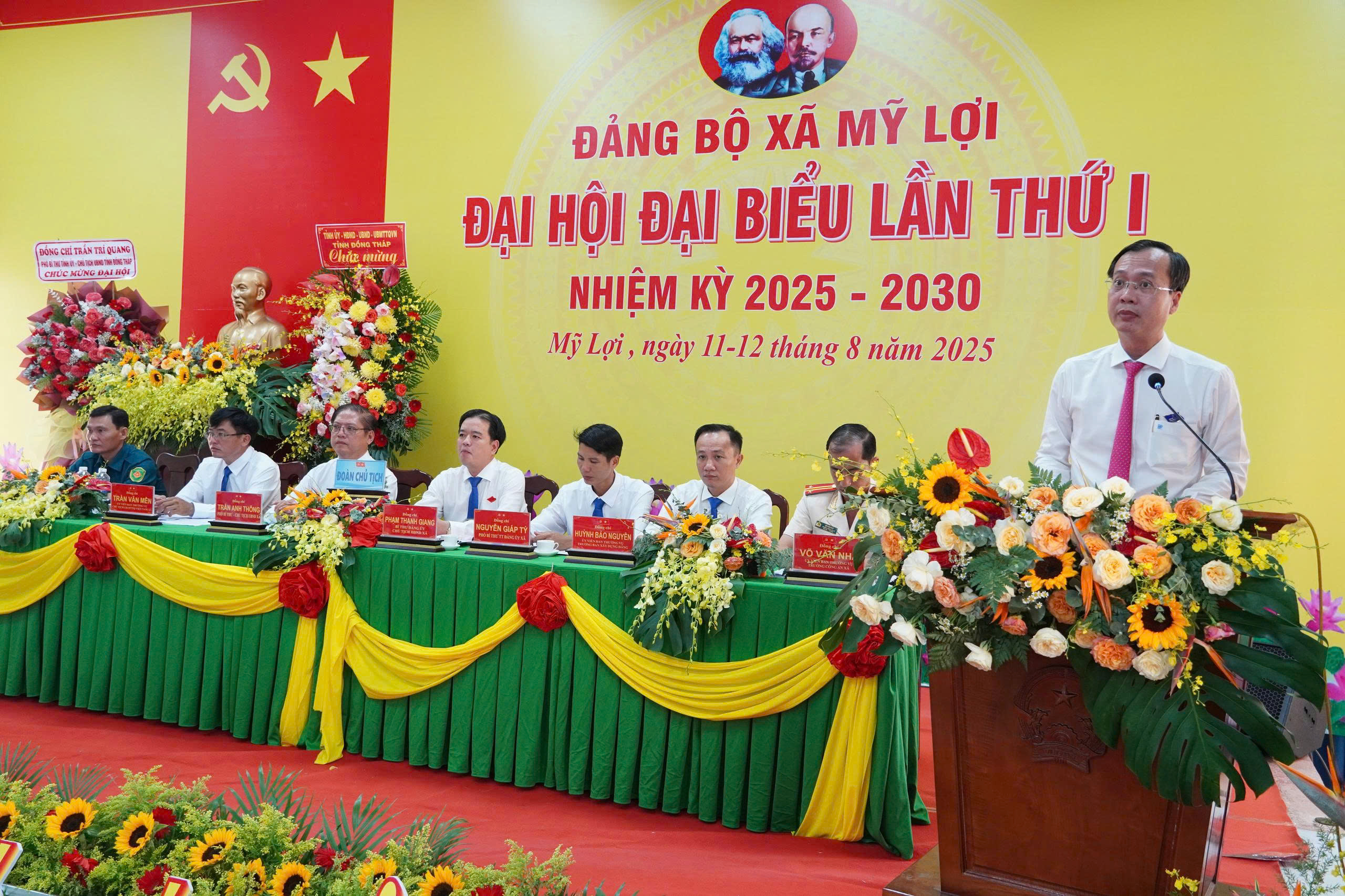 Phó Bí thư Tỉnh ủy, Chủ tịch UBND tỉnh Trần Trí Quang phát biểu chỉ đạo tại đại hội.